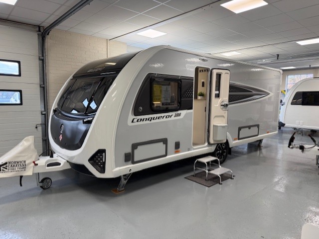 Swift Conqueror Grande 580